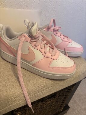 Nike Court Borough Low Recraft  Girls size 5.5